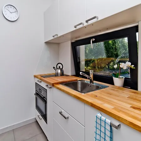 With Jacuzzi, For 6 People *