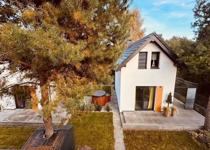 With Jacuzzi, For 6 People *