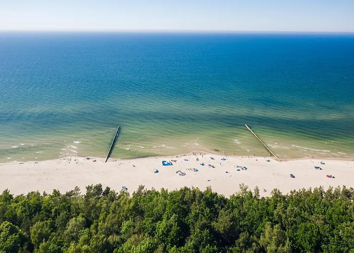 With Jacuzzi, For 6 People